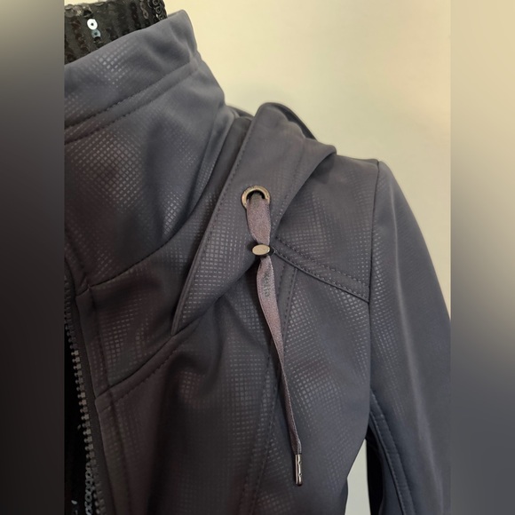 Zella Parka 💗 size S. - Picture 5 of 8